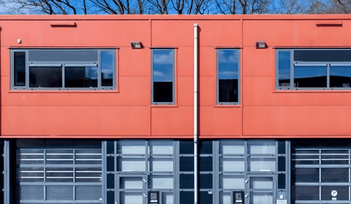 Bedrijfsruimte · 104 m² · €1100,-