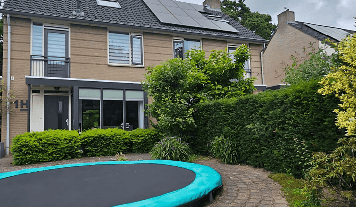 Kamer | 66m² | €2600,-