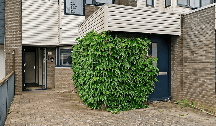 Huis · 103 m² · €1950,-