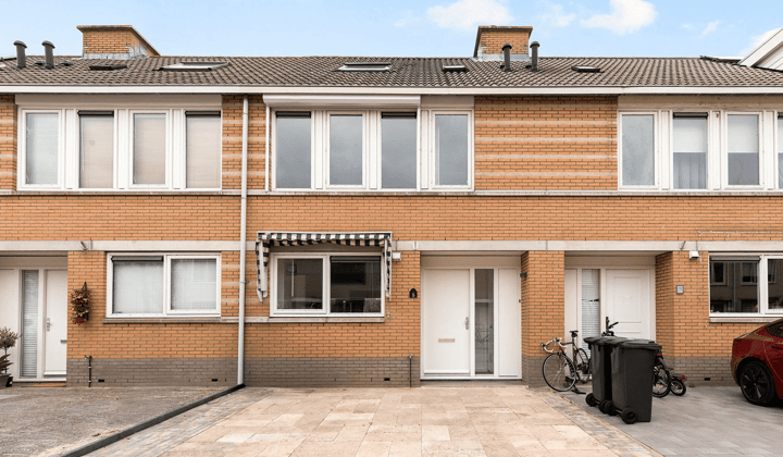 Huis · 130 m² · €3000,-