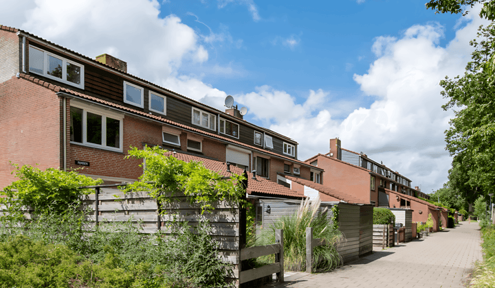 Huis | 115m² | €1750,-
