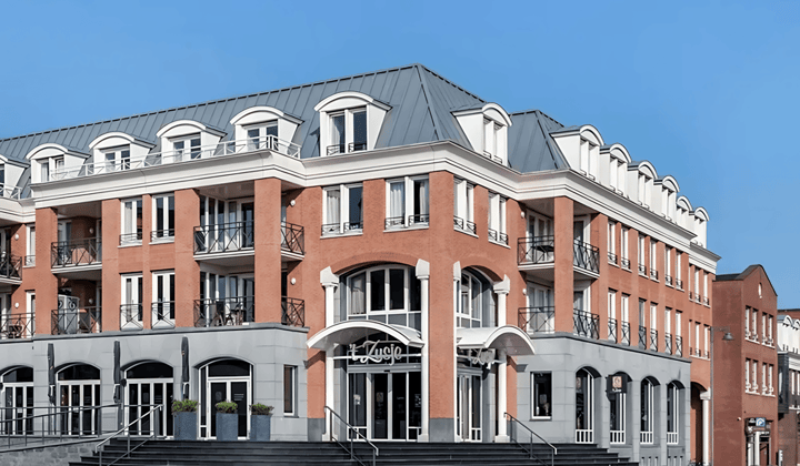 Appartement · 99 m² · €1999,-