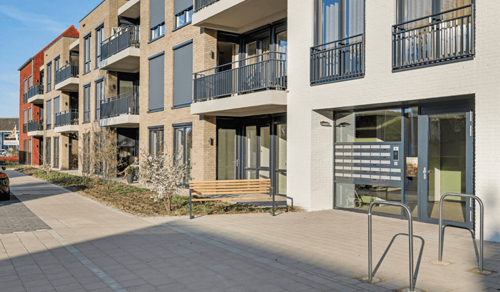 Huis | 74m² | Molenlaan | €1200,-
