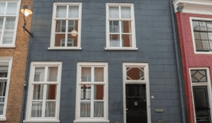 Huis · 198 m² · €2150,-