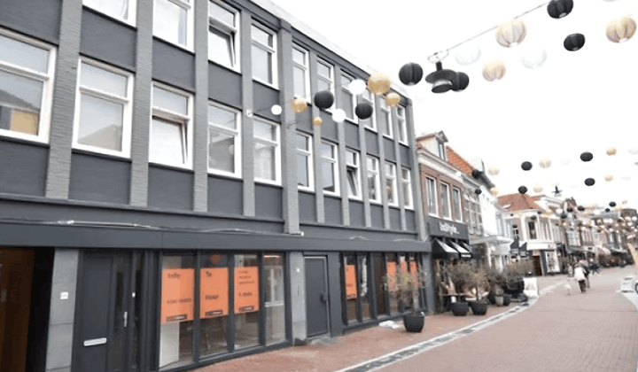 Kamer | 67m² | €627,-