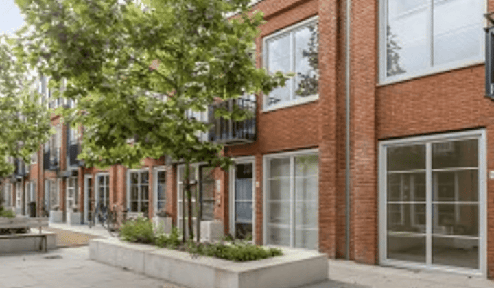 Studio · 38 m² · €1180,-