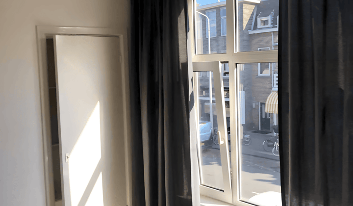 Gestoffeerd appartement met 1 slaapkamer en gedeelde wasmachine