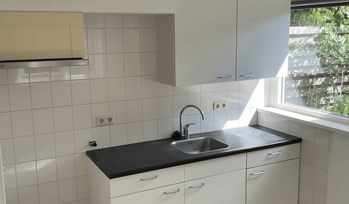 Anti-kraak | 92m² | Vrieserweg | €4980,-