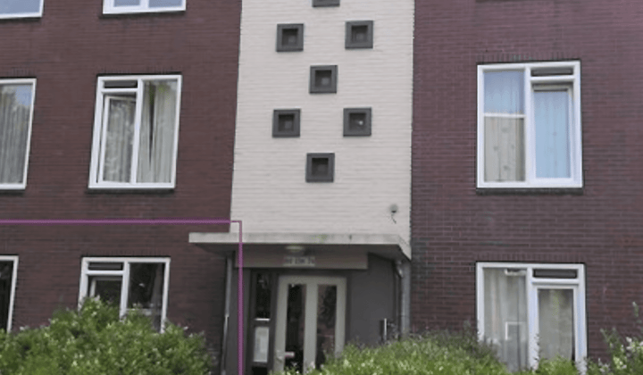 Appartement met tuin en parkeergelegenheid
