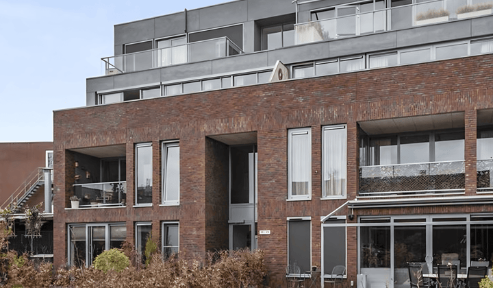 Kamer | 87m² | €1800,-