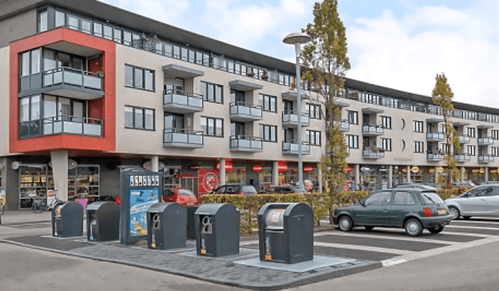 Kamer | 100m² | €1185,-