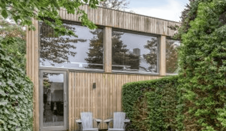 Kamer | 132m² | €1390,-