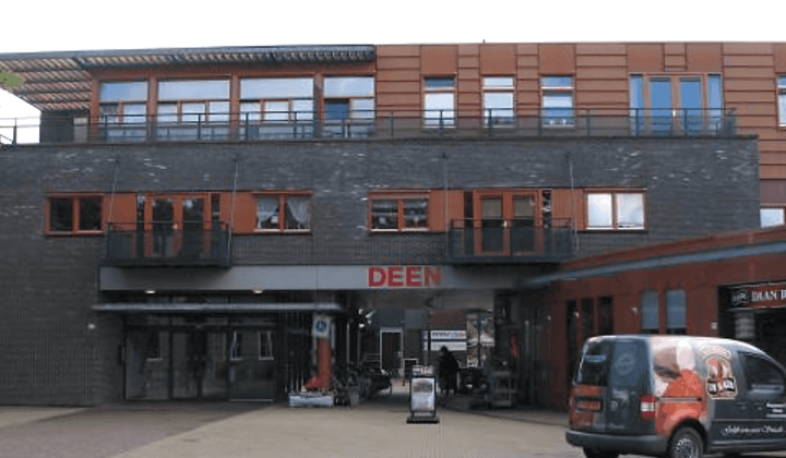 Kamer | 81m² | €792,-