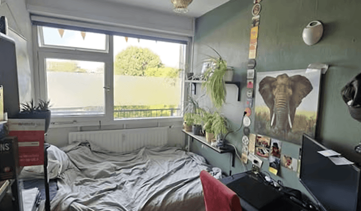 Studentenkamer met Balkon en Inclusief Kosten