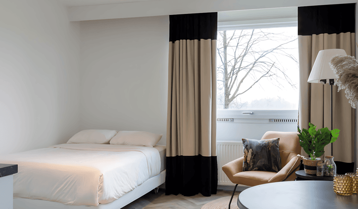 Gemeubileerde studio met privébadkamer en wifi
