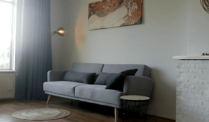 Gemeubileerd appartement met balkon en wasmachine