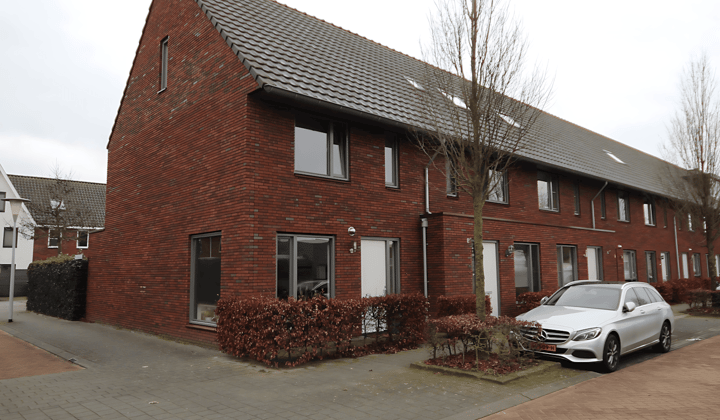 Huis · 126 m² · €1795,-
