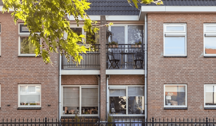 Huis | 187m² | €2695,-