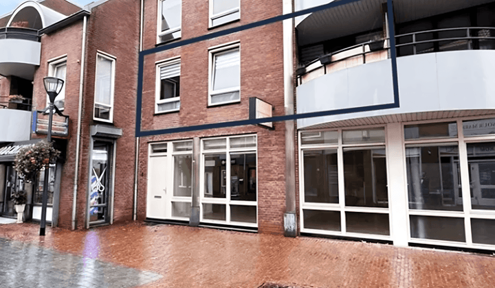 Huis | m² | €1185,-