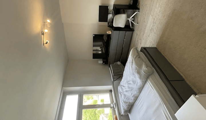 Kamer · 18 m² · €625,-