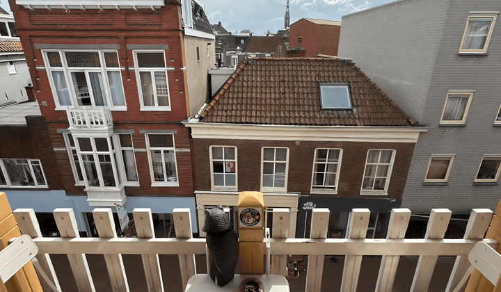 Studio · 42 m² · €1145,-