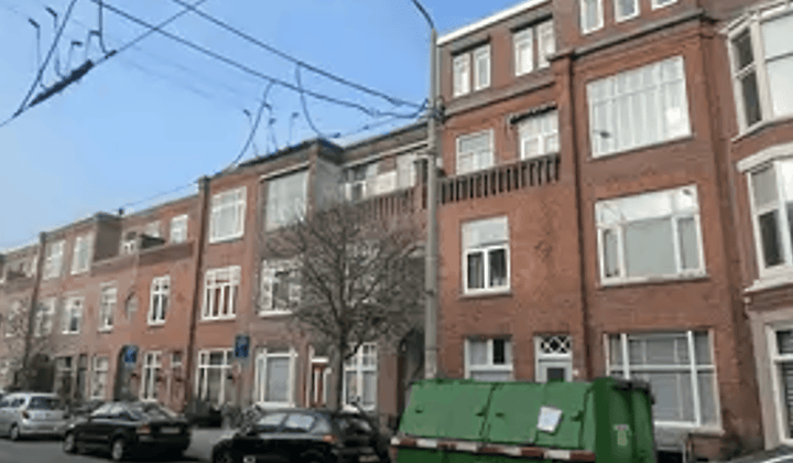 Kamer · 99 m² · €1650,-