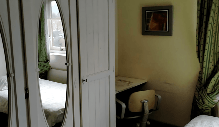 Kamer | 16m² | €800,-