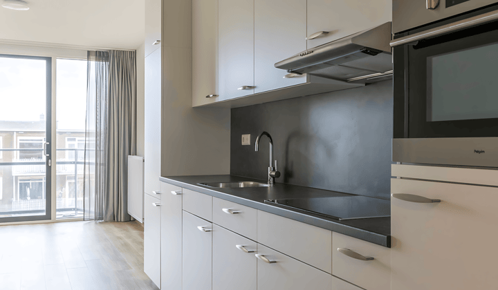 Huis | m² | €965,-