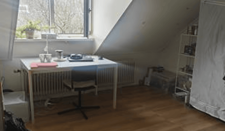 Kamer | 15m² | €571,-