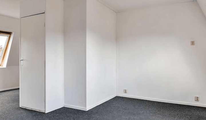 Kamer · 25 m² · €990,-