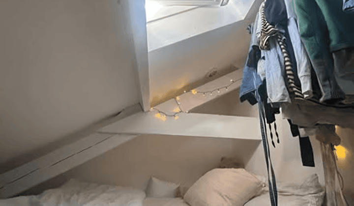 Studentenkamer met tuin en wasmachine