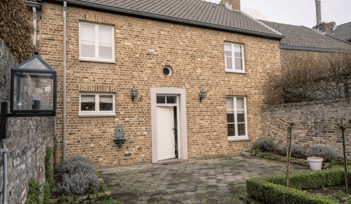 Huis · 117 m² · €1575,-