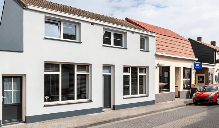 Huis | 100m² | €1800,-