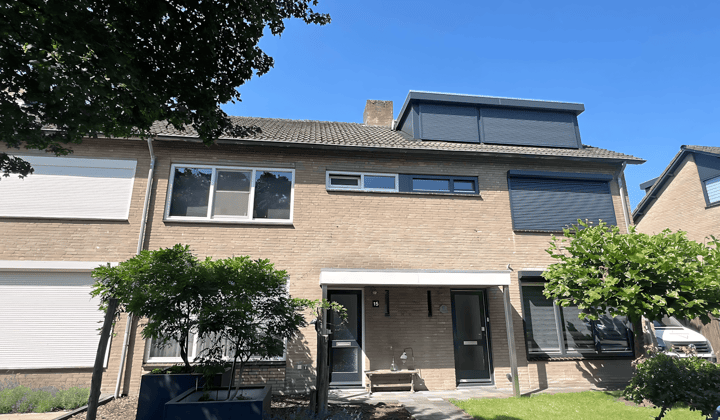 Huis | 111m² | €1850,-