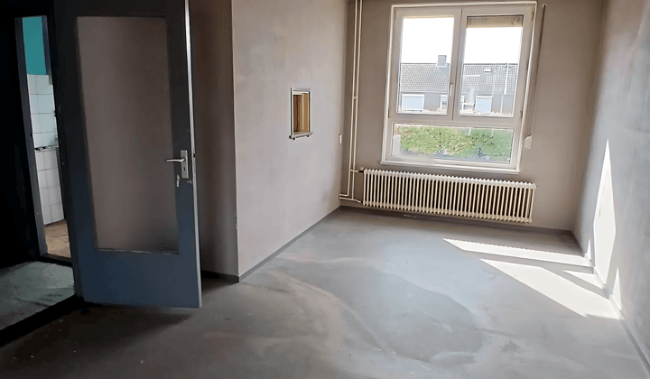 Driekamerwoning met Balkon en tijdelijke verhuur zonder huisdieren