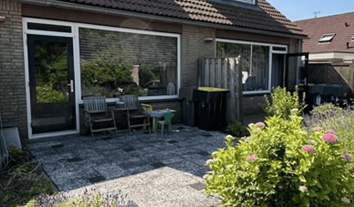 Kamer | 60m² | €713,-
