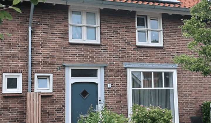 Eengezinswoning met tuin en 2 slaapkamers