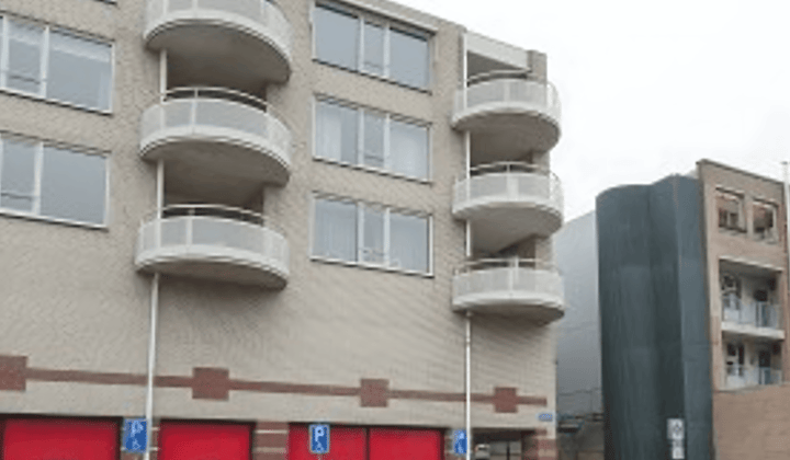 Appartement · 88 m² · €1125,-