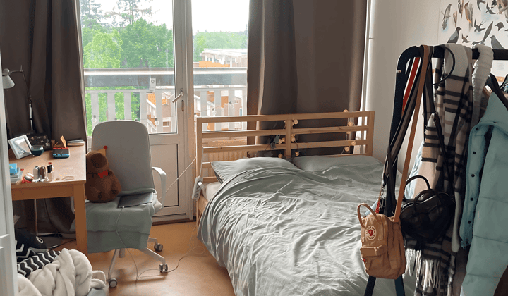 Gemeubileerde kamer met balkon en huisdieren welkom
