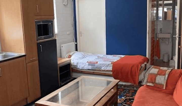 Studio | 20m² | €500,-
