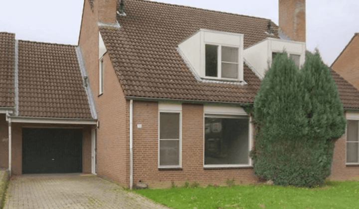 Huis | 126m² | Kasteelstraat | €1250,-