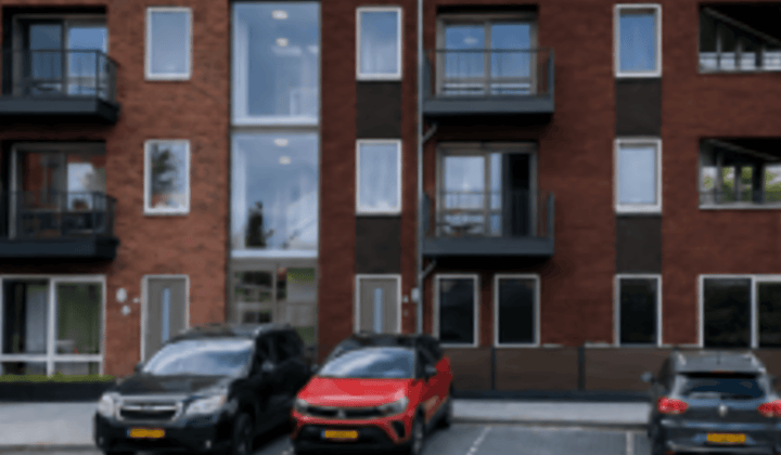 Kamer | 74m² | €1600,-