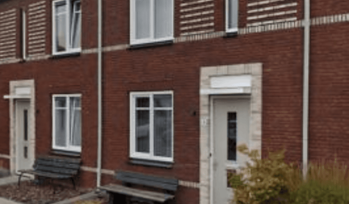 Eengezinswoning met tuin en inloopdouche