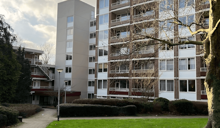 Appartement met Balkon en Inloopdouche