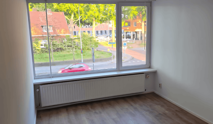 Kamer | 10m² | Weerdingerstraat | €544,-