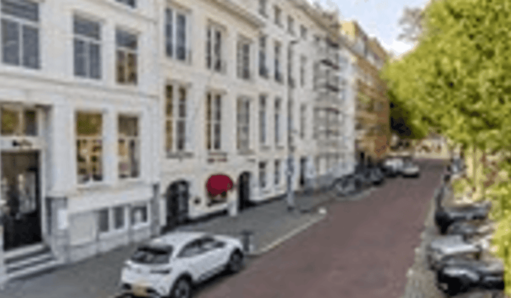 Kantoor · 55 m² · €2150,-