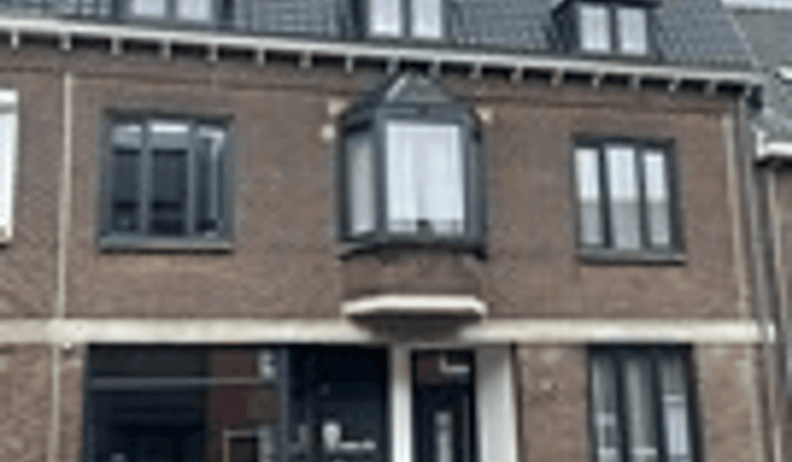 Kamer | 43m² | €750,-