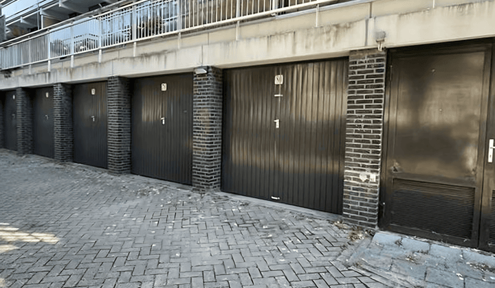 Garagebox te huur zonder elektra of water