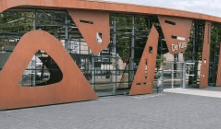 Kantoorunit met parkeerplaats en exclusieve prijs