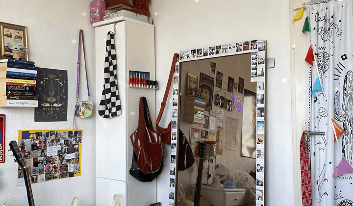 Kamer · 10 m² · €700,-